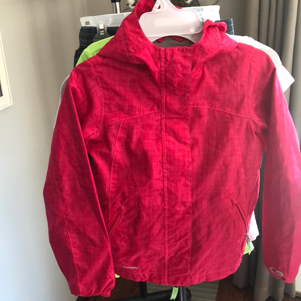 Champion venture dry, like new 5/$25